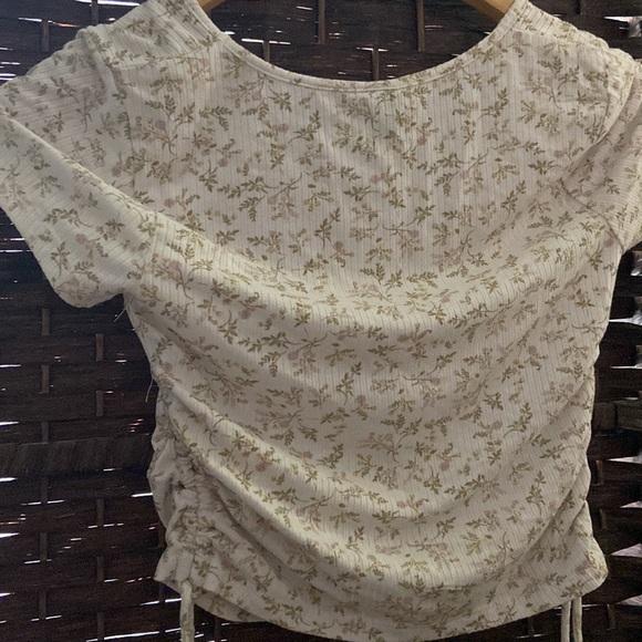 wild fable top - Picture 2 of 2